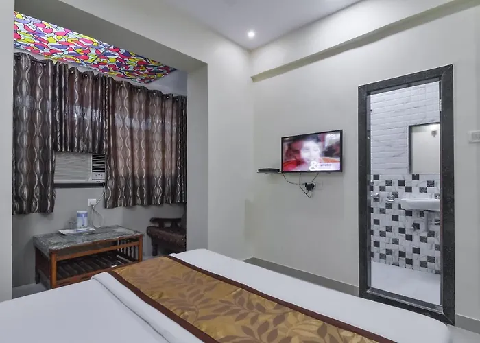 Hotel Aroma- Dadar Mumbai